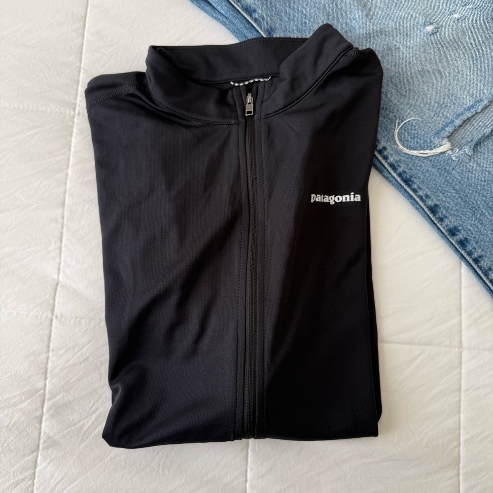 Patagonia Black Zip Up Short Sleeve Size Small